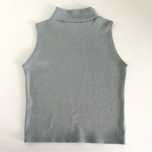🎀 5/$25 Pale Gray Blue Sleeveless Rib Knit Mock Neck Crop Top